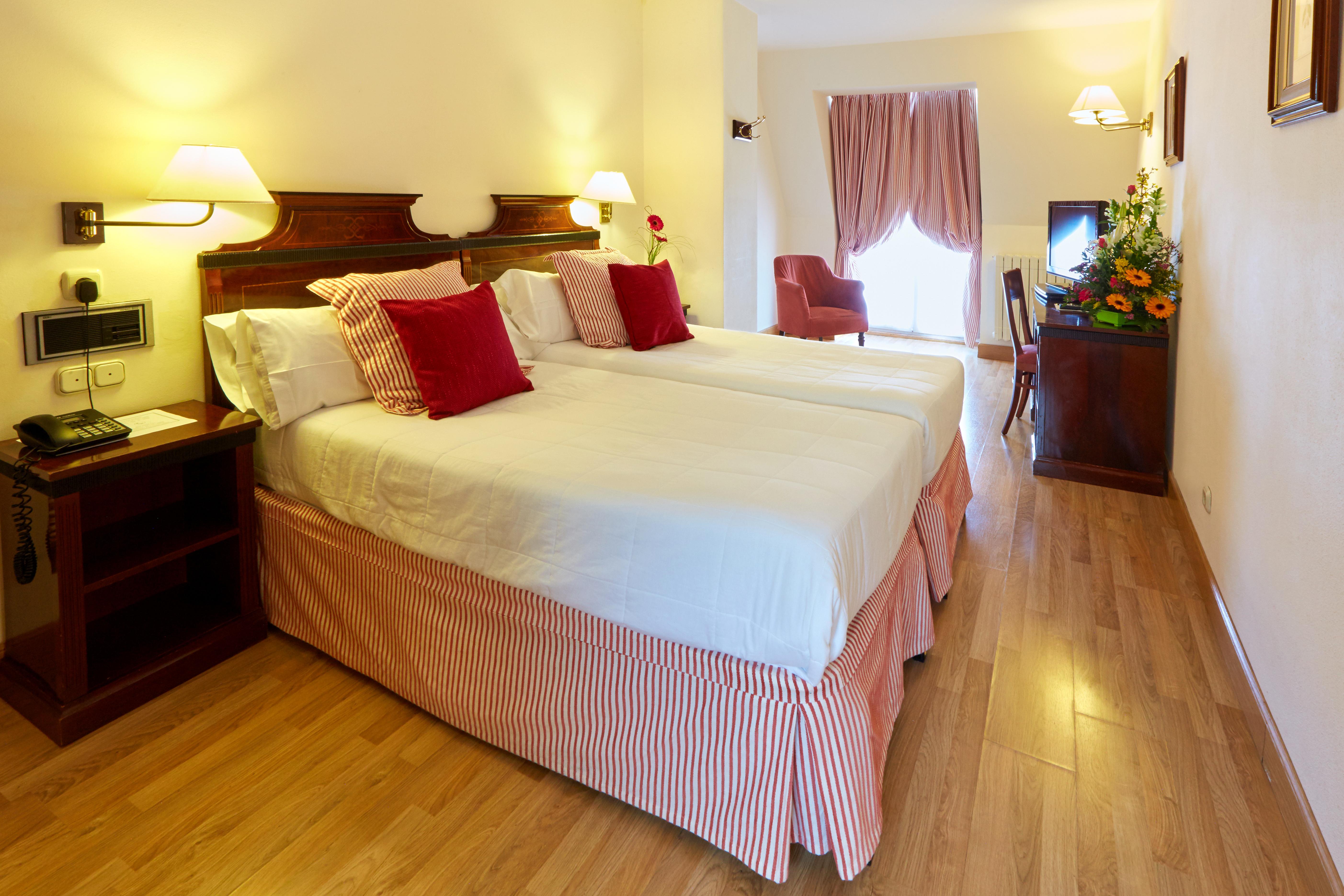 Hotel Sercotel Europa 3*